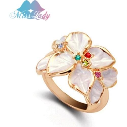 Miss Lady Wedding Rings