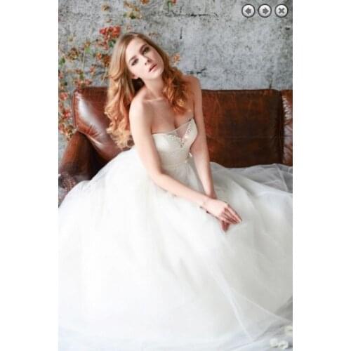 Free shipping 2016 new fashion sweetheart white long crystals princess beaded intricate plus size bridal gowns wedding dresses