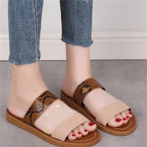 2021 New Womens Shoes Fashion Solid Color PU Snake Print PVC Stretch Cloth Open Toe Flat Heel Comfortable Casual Sandals