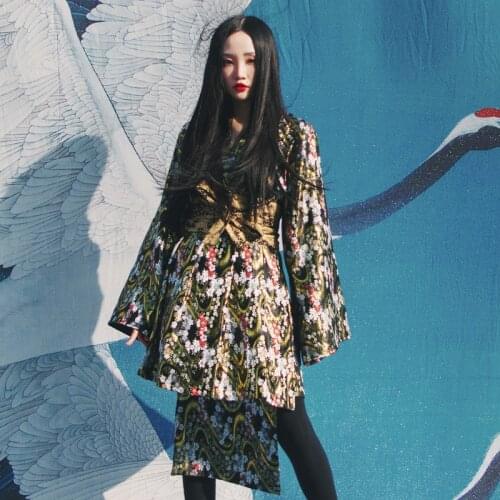 2021 Woman Japanese Kimono Irregular Flower bloom Embroidery Autumn Jacket