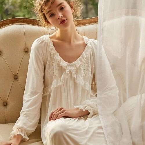 New Embroidery Lace Gauze Womens Long Nightgowns Long Sleeve Vintage Holiday Sleepwear Royal Loose Nightdress Autumn Spring