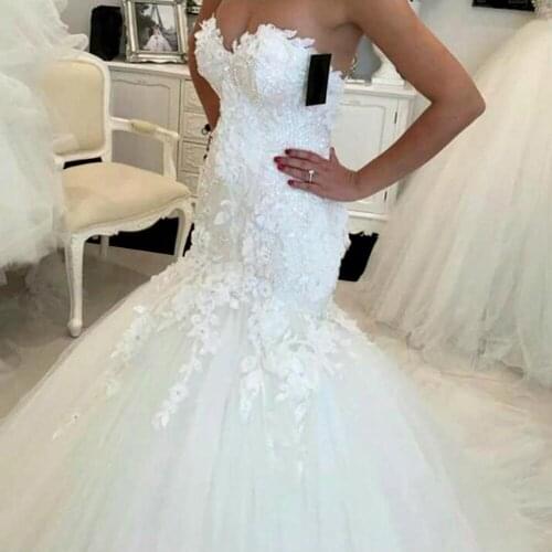 Fashion Sweetheart Strapless Mermaid Wedding Dress with 3D Lace Appliques Sexy Blackless Bridal Gown Vestido De Noiva