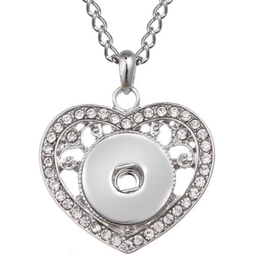 Hot sale XL0126 Beauty silver color Crystal Heart pattern snap pendant necklace 65cm fit 18mm snap buttons Wholesale