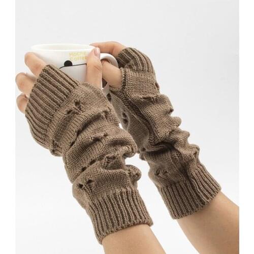 Gloves Stylish Hollow Heart Knitting Wool To Keep Warm Mid-length Fingerless Gloves New Women Warm Arm Cover Cosplay Accessories