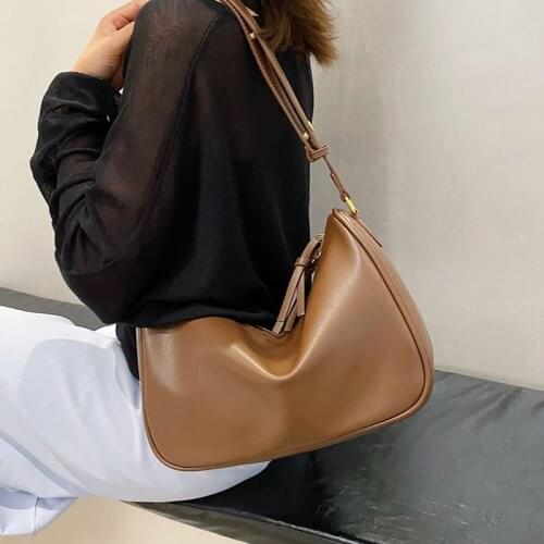 Luxury Soft Pu Leather Shoulder Bags Women Designer Messenger Pillow Bag Retro Handbags and Purses Trending Ladies Crossbody Bag