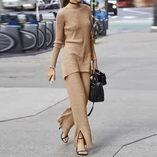 Women Elegant Fashion Corduroy Two Piece Women Elegant O Neck Tops Pullover and Wide Leg Pants Suit New Autumn Winter Solid Set