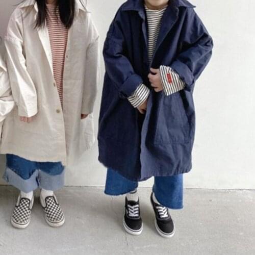 Korean childrens autumn clothes boys and girls fashionable fashion model single-row button pocket casual long coat windbreaker