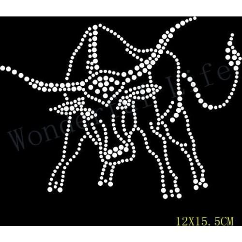 Free Shipping hotfix rhinestones strong bull design Heat transfer design iron on motifs DIY motif