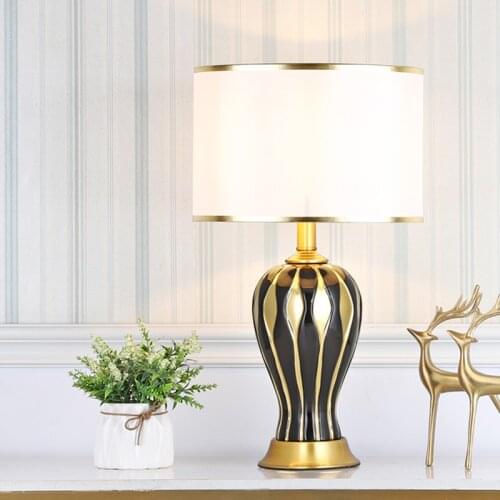 SAROK Luxury Decorative Table Lamp Ceramic LED Creative Bedside Desk Lamp For Home Study Foyer Office Bed Room