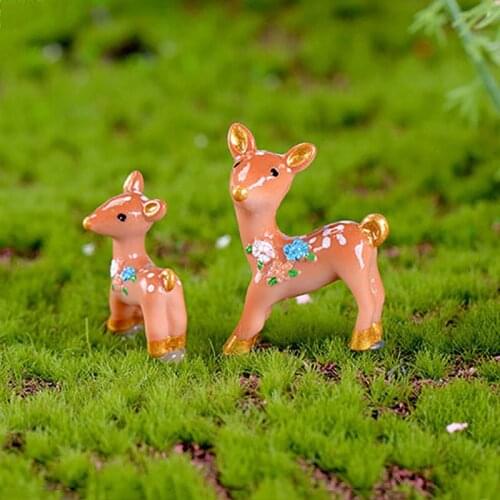 2pcs/lot Lovely Deer Miniature Figure Christmas DIY Fairy Garden Ornament Office Table Christmas Decoration for Home