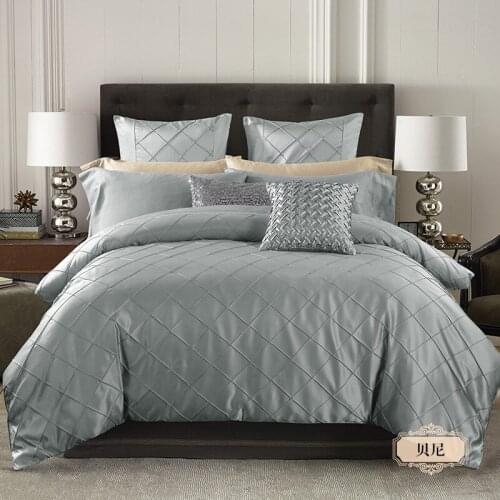 4/6 Piece Luxurious Pinch Pleat Decorative Pintuck Comforter Set - HIGHEST QUALITY, WRINKLE RESISTANT, ALL SEASON - Queen/King