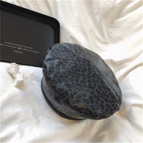Leopard Beret Hat autumn and winter Korean style flat top painter hat octagon hat WS-2005