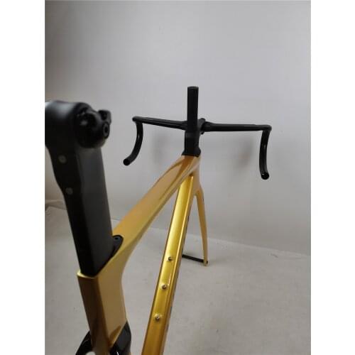 2021 NEW carbon frame road bike disc brake suitable for Di2 group 700c carbon bicycle frameset available in many colors