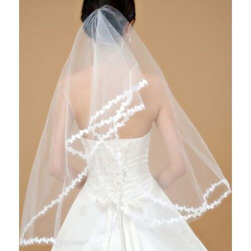 1M Single Layer Women Short Sheer Mesh Tulle Wedding Veil White Small Leaf Applique Patchwork Trim Wavy Solid Color Bridal Veil