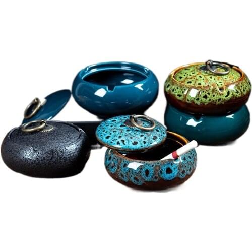Ashtrays Gift for Boyfriend Creative Desk Home Accessories Ash Tray with Lid Ceramic