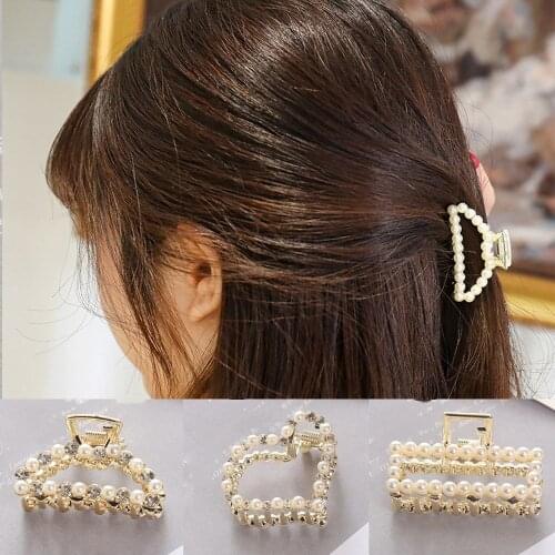 Mini Cute Pearl Rhinestone Hair Claw Clip Metal Shiny Hair Crab Women Fashion Heart Geometric Hairpin Headwear
