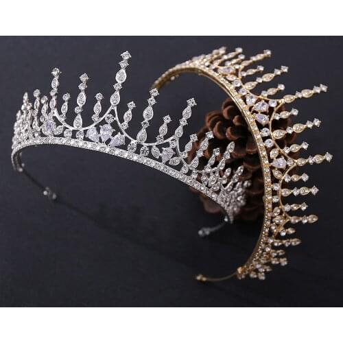Bridal Headwear Luxurious Court Crown Princess Queen Cosplay Props Ornaments Manual Birthday Wedding Hair Accessories