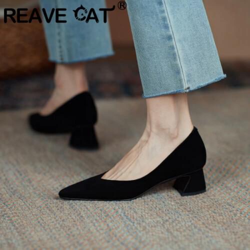 REAVE CAT Ladies Pumps 2021 New Pointed Toe 4.5cm Low Heels Classic Elegant Genuine Leather Simple Big Size 40 Office A3335