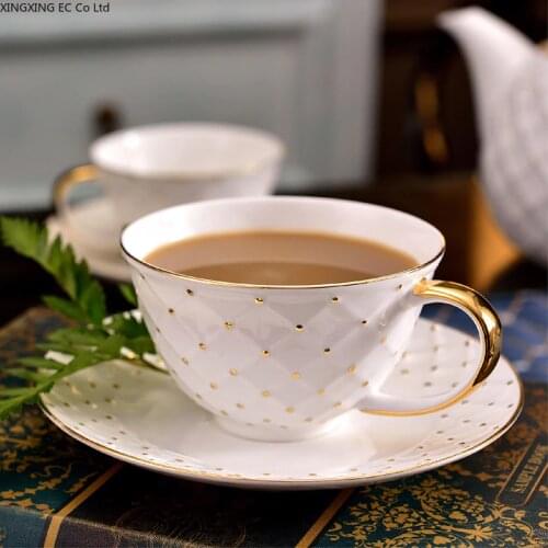 Coffee Cup and Saucer Luxury Creative Bone China Flower Tea Cup with Spoon Set European Light Luxury Afternoon Tea Cup
