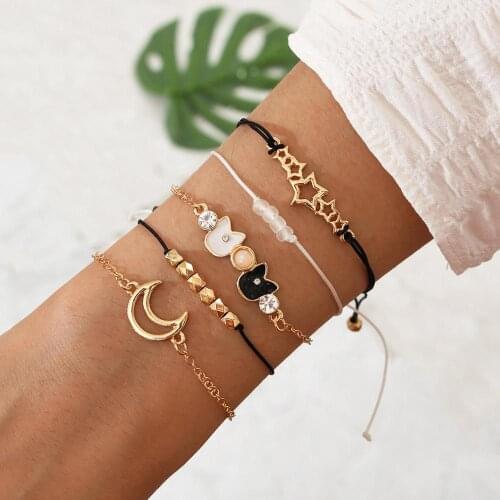 The new moon cat head bracelet handmade beaded hollow star braided bracelet