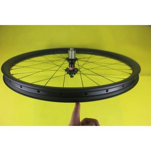 27.5er MTB ENDURO racing mountain bike carbon fiber rear wheel 40mm width hookless 30mm depth UD matte Novatec D792SB 142mm X12