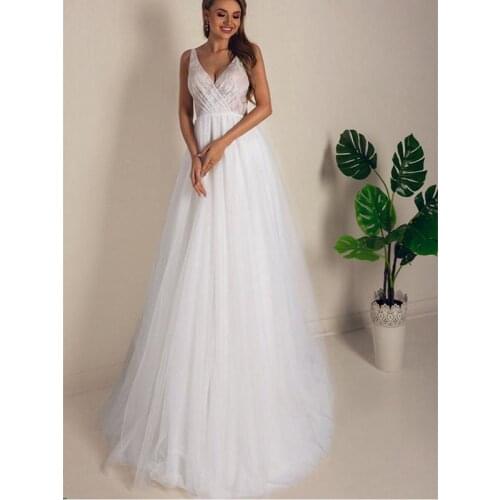 Lace Tulle V-Neck Sleeveless Floor-Length A-Line Wedding Dresses Custom Made Layered Skirt Bridal Gowns