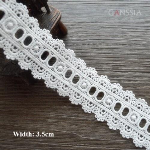 1yard Width:3.5cm Exquisite polyester water soluble lace trims Ivory color embroidered lace (ss-7446)