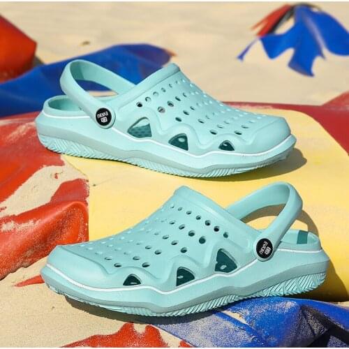 Mens And Womens Outdoor Sandals Slippers Fashion Garden Kitchen Bathroom Beach Wear Vulcanized girl summer shoes 2021