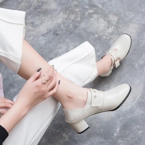 Large single shoes new Pearl Square button fashion versatile in spring 2019 44 45 46 47 Lefu shoes female