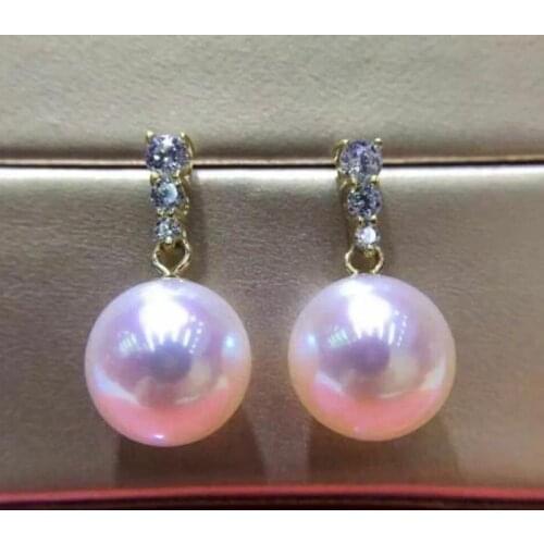 Charming 10-11mm south sea round white pearl earring yellow gold