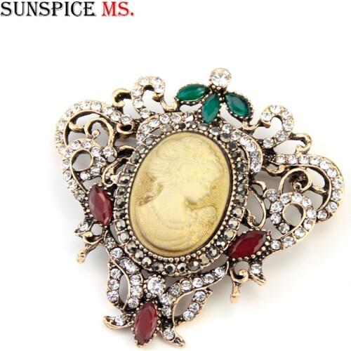 Sunspicems Vintage Victoria Head Brooch Pin for Women Retro Gold Color Resin Rhinestone Ethnic Banquet Lapel Jewelry Party Gift