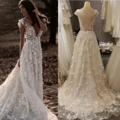 #8100 100% Prime Quality Real Photos Cap Sleeve Champagne Special Design Lace A-Line Backless Bridal Gown Wedding Dress