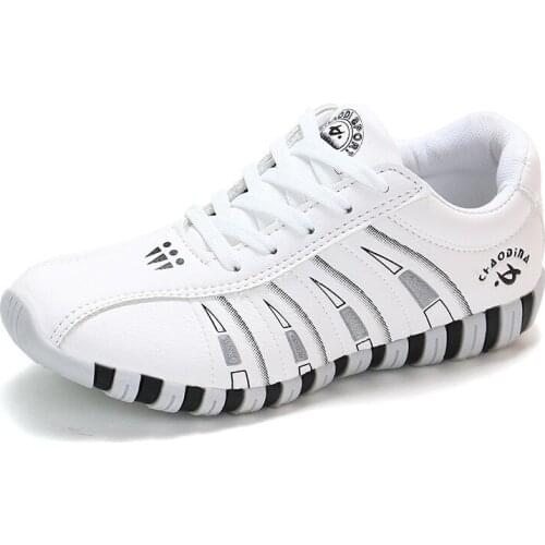Womens sneakers Sports shoes woman Fashion Striped Lace up Running Casual shoes women Trainers Comfortable Size Sturdy Sole880