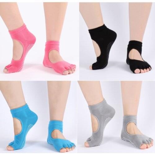 Yoga Socks for Women Non-Slip Grip Socks for Pilates Pure Barre Dance Barefoot Workouts Breathable Fitness Dancing Five Finger