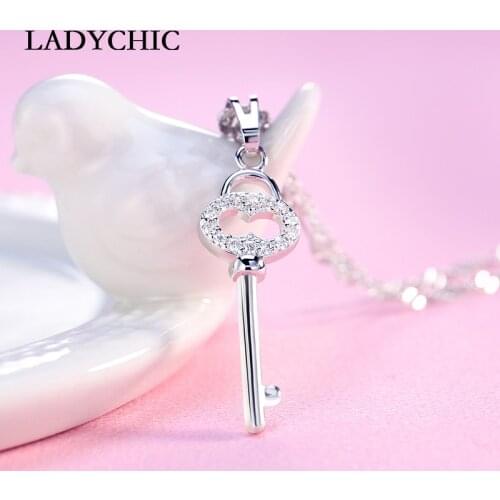 LADYCHIC Stylish Tiny Cubic Zircon Inlay Key Shape Silver Color Pendant Necklace for Girls Jewelry Accessories Wholesale LN1015