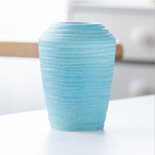 Modern White Ceramic Vases Chinese Style Simple Designed Pottery And Porcelain Vases For Artificial Flowers Decorative Figurines