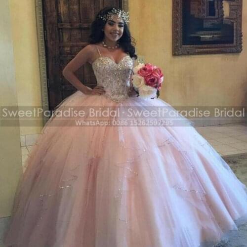 2021 Light Pink Tulle Ball Gown Quinceanera Dresses Beads Crystal Spaghetti Strap Long Pageant Dress Party Vestidos De 15 Anos