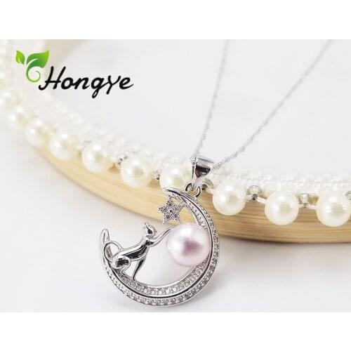 Hongye Designer Necklaces for Women Little Cat Natural Pearl Neck Chains Sensitive Skin Personalized Jewelry Pendant Moon
