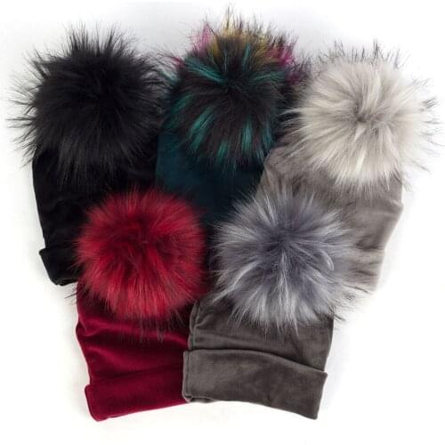 Soft Newborn Baby Hat Thick Flannel Beanies With Faux Raccoon Fur Pompom Girls Boys Warm Candy Color Hat