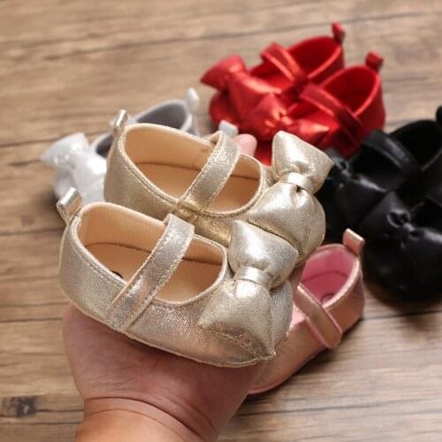 Explosion models fashion cute baby girl princess shoes bow soft bottom bright leather non-slip baby toddler shoes