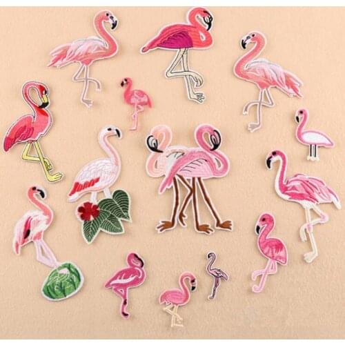 1 PCS Flamingo Animals parches Embroidered Iron on Patches for Clothing DIY Stripes Clothes Stickers Custom Badges