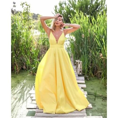 Sexy Spaghetti Straps Long Yellow Evening Dresses with Pockets A-Line Backless Satin V-Neck Abendkleid Robes de Soirée for Women