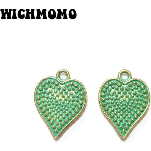 2019 New Fashion 20mm 5pieces/bag Zinc Alloy Green Hearts Shape Charms for Necklace Earring Jewelry Accessories