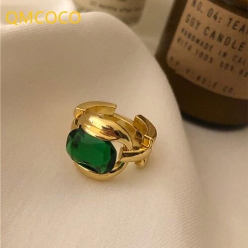 QMCOCO 925 Silver Classic Style Green Stone Ring Female Fashion Simple Elegant Temperament Charm Jewelry For Women Couple