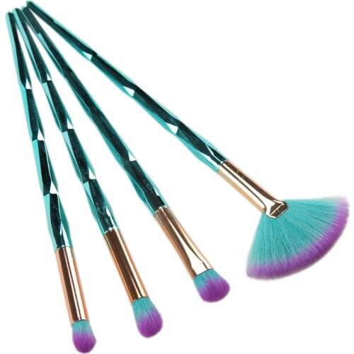 Lucky-Girls 4Pcs New Product Makeup Brush Set Eye Brush Makeup Small Fan-shaped Brush Multifunctional Beauty Tool