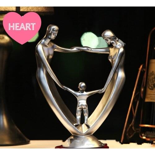 Creative wedding anniversary gift to wife, family of three, furnishing home decoration art