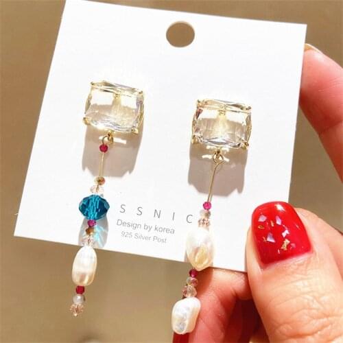 Korean Fashion Personality Square Crystal Asymmetrical Pearl Earrings серьги 2021 тренд Ins Women Dangle Jewelry Accessories