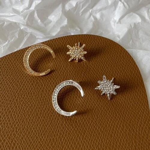 New Arrival Fashion Classic Geometric Women Dangle Earrings Asymmetric Earrings Of Star And Moon Female Korean Jewelry