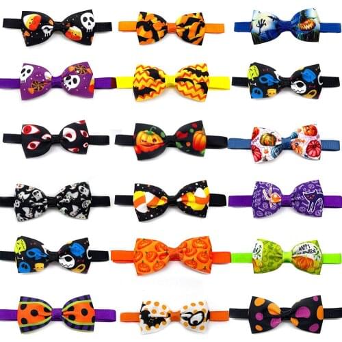 50/100pcs Halloween Pet Product Small Dog Cat Bow Tie Collar Holiday Dog Puppy Bowties Necktie Skull Dog Bow Tie Dog Accessories