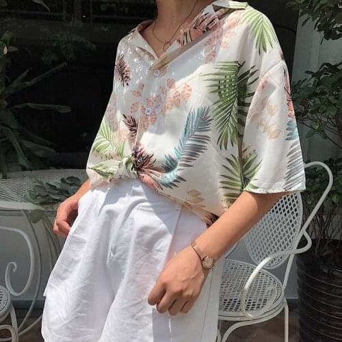 2019 Summer Women Casual Tops Half Sleeve Floral Blouses Shirts Loose Beach Shirt Blusas Feminina